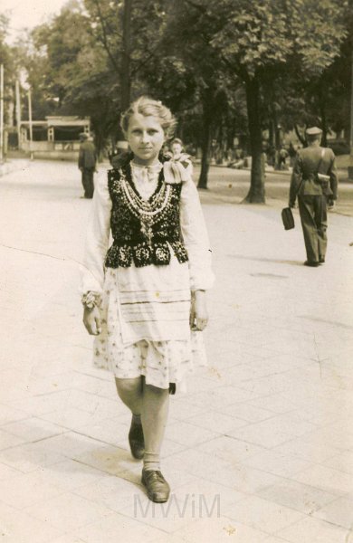 KKE 3962.jpg - Eugenia Kwiatkowska, Olsztyn, koniec lata 40-tych XX wieku.